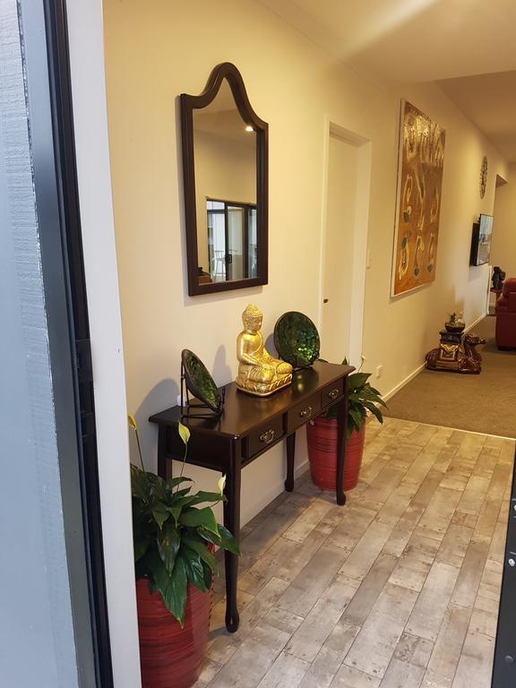 Trendy Bungalow In The Heart Of روتوروا المظهر الخارجي الصورة