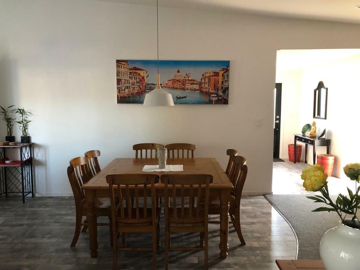 Trendy Bungalow In The Heart Of روتوروا المظهر الخارجي الصورة